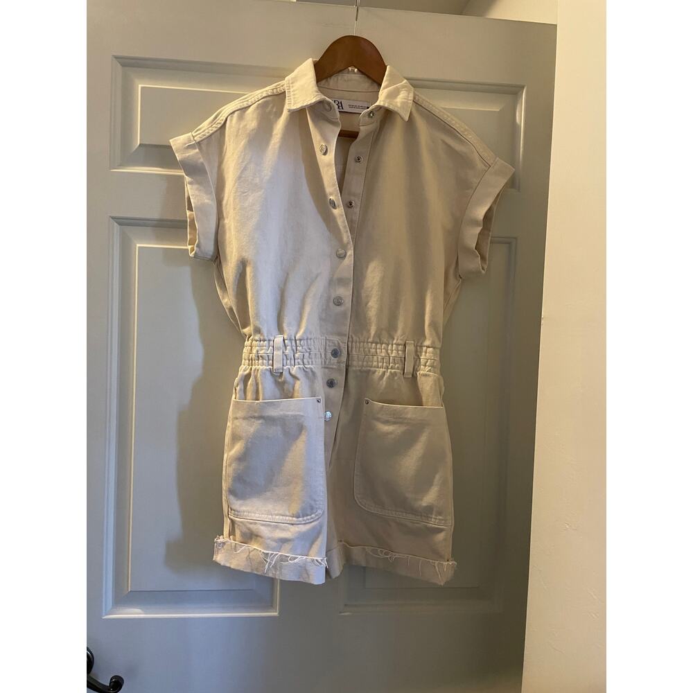 Zara Cream Utility Romper XS | Button Front Collared | Spring/Summer